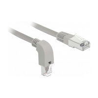 Delock Netzwerkkabel RJ45 Cat.6A S/FTP unten gewinkelt / gerade 1 m