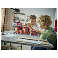 LEGO City Feuerwehrstation mit Drehleiterfahrzeug 60414