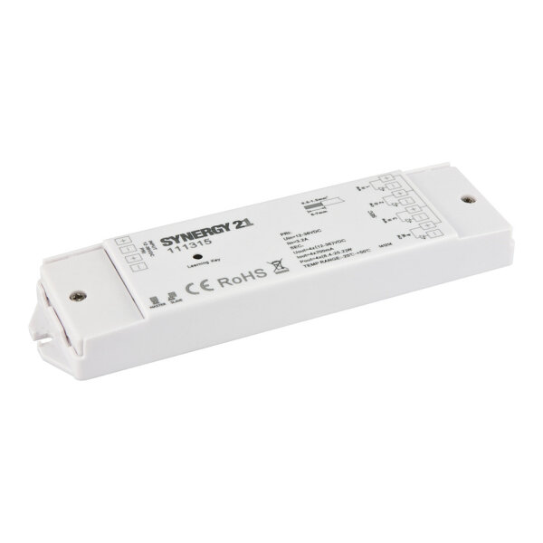 Synergy 21 LED Serie EOS 05 4-Kanal Controller + CC700