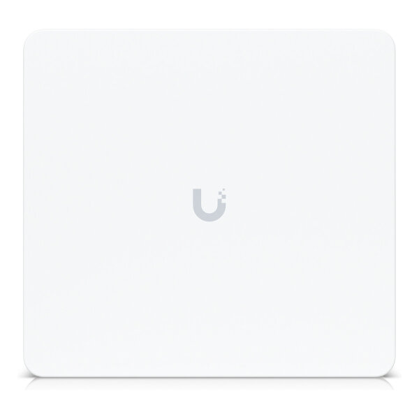 Z Ubiquiti EAH-8