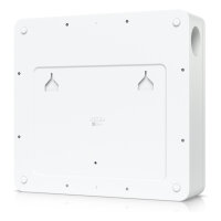 Z Ubiquiti EAH-8