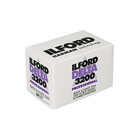 1 Ilford 3200 Delta 135/36