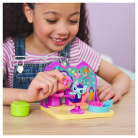 Spinmaster Gabbys Dollhouse Deluxe Room Spielset - Wellness Raum mit Meerktzchen
