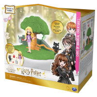 Spinmaster Wizarding World Harry Potter - Hogwarts Pflege magischer Geschpfe Spielset (mit exklusiver Luna Lovegood Sammelfigur)