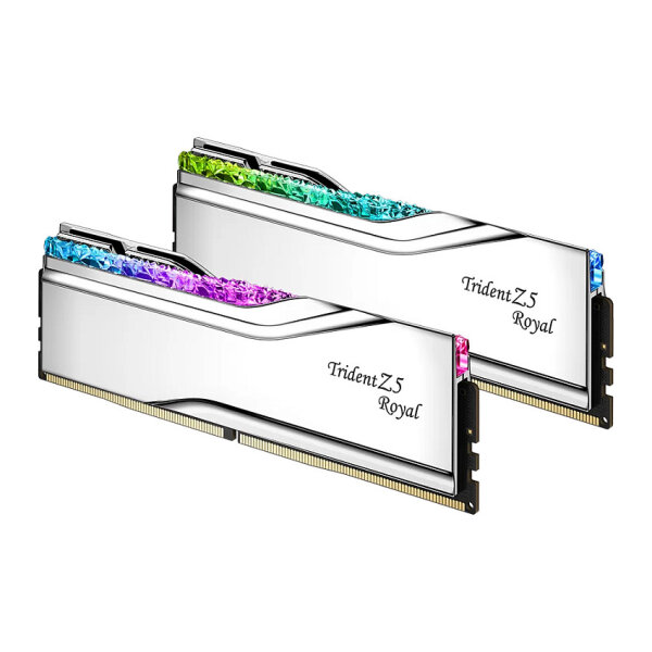 32GB PC 6400 CL30 G.Skill KIT (2x16GB) TR5S RGB Royal