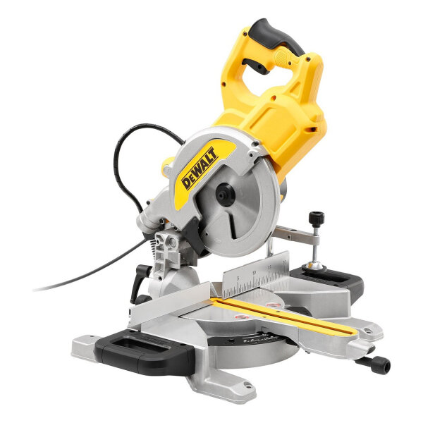 DEWALT Paneelsaege 216 mm. 1800 Watt