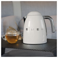 SMEG Wasserkocher 50s Style KLF04CREU, creme