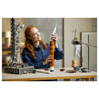LEGO Icons 10341 NASA Artemis Startrampe